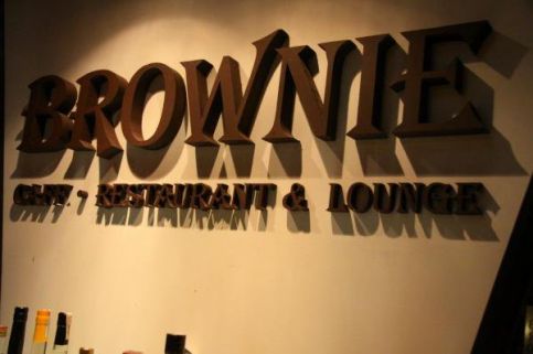 Brownie Cafe * Restaurant & Lounge2