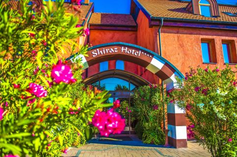 Mesés Shiraz Hotel10