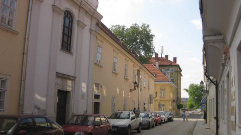 Dunakapu Stúdió Szálláshely Győr4
