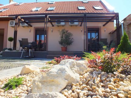 Rondella Apartmanok – Gyula