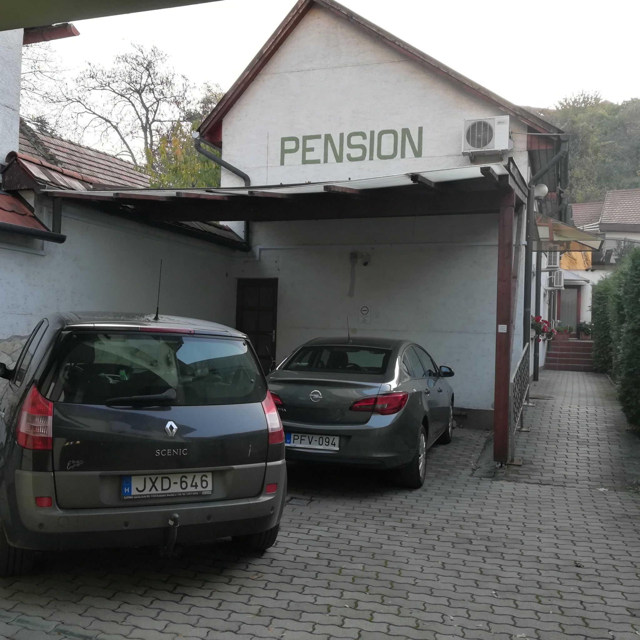 Ria Panzió – Esztergom fotó 16