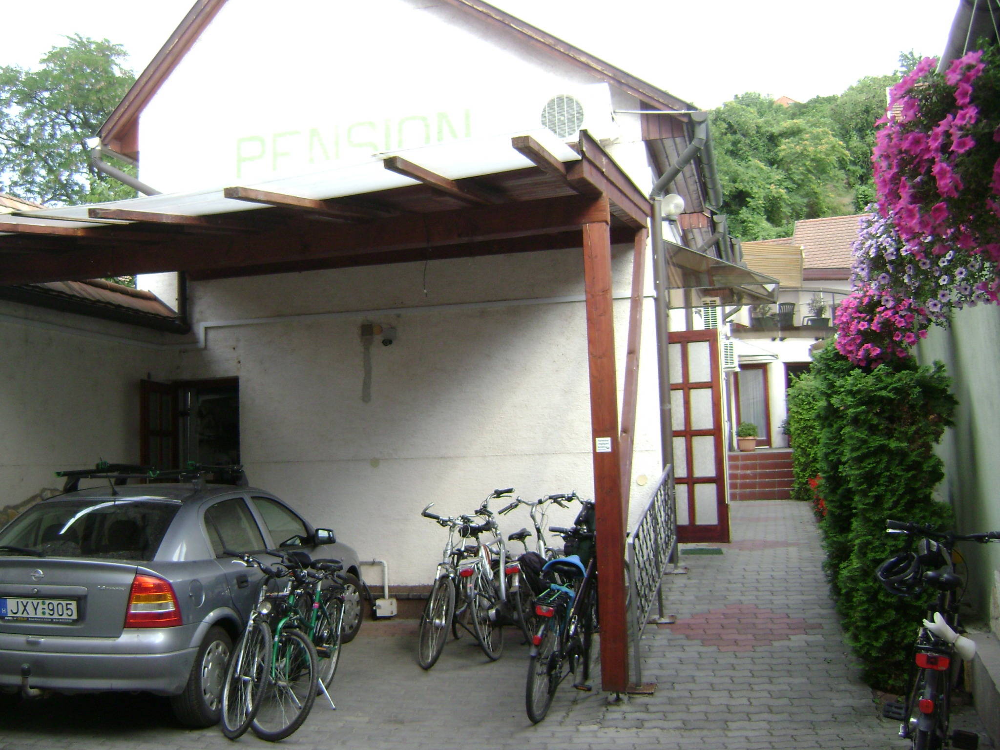 Ria Panzió – Esztergom fotó 6