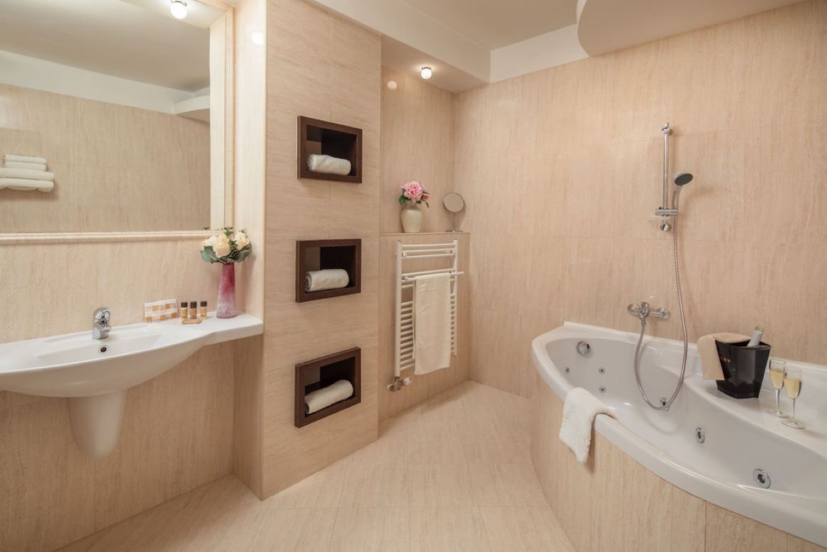 Kristály Imperial Hotel – Tata fotó 17