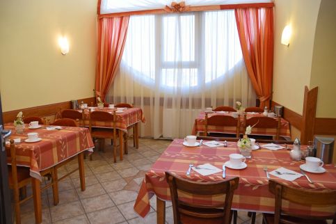 Hotel Napsugár6