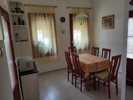 Szemi Apartman11