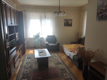 Szemi Apartman13