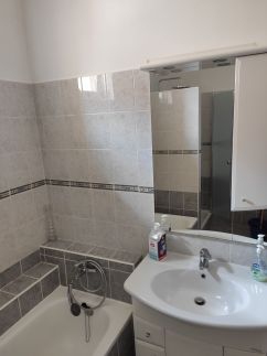 Szemi Apartman17