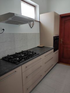 Szemi Apartman7