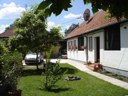 Rózsa Apartman3