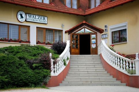 Walzer Étterem és Panzió8
