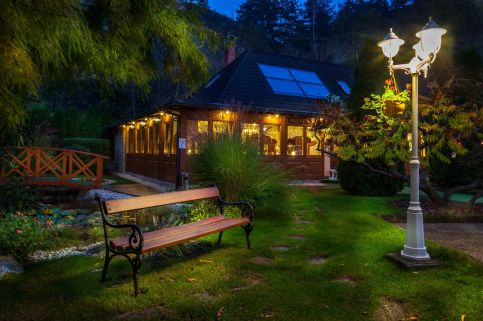 Villa Medici Hotel és Étterem25