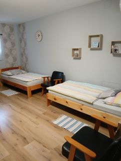 Fűzfa Apartman8