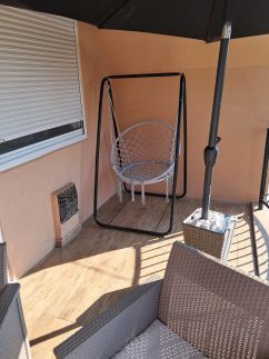 Erna Apartman74