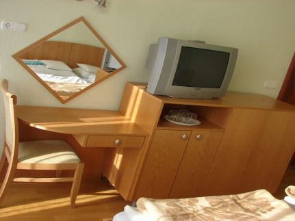 Service 4 You Apartmanház8