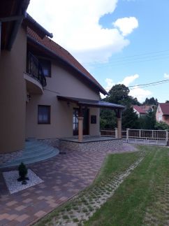 Marika Apartmanház3