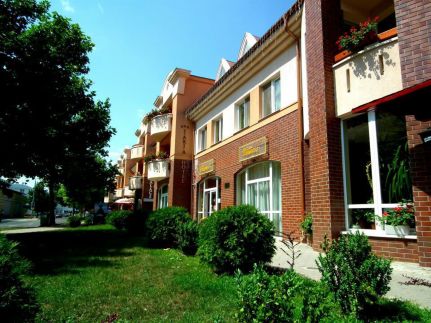 Szoboszló Apartman1