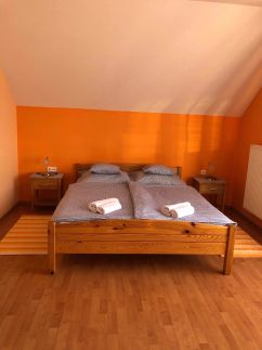 Kristály Apartmanház25