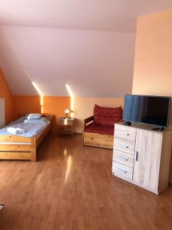 Kristály Apartmanház30