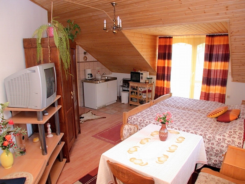 Ibolya Apartmanok – Balatonberény fotó 2