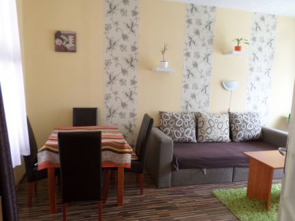 Laura Apartman 28