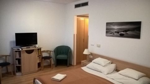 Lilla Wellness Apartman15