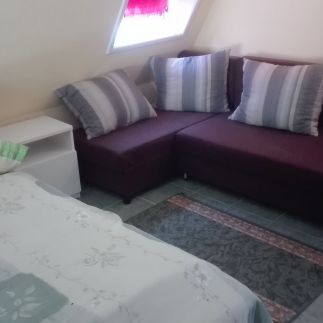 Panoráma Apartmanház28