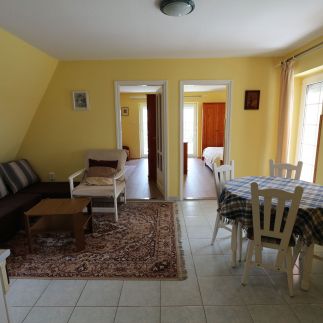 Panoráma Apartmanház13