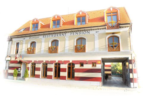 Hangya Hotel Étterem