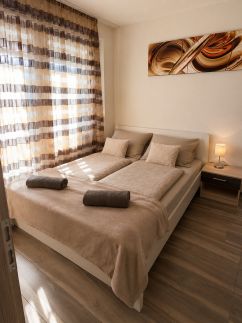 Solar Vízpart Apartmanház4
