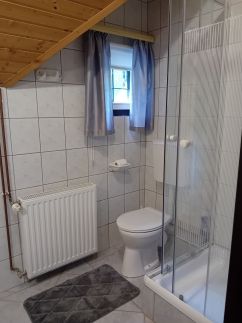 Irisz Apartmanház21