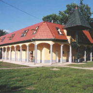 Kastélypark Fürdő Motel