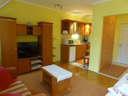 Jázmin Apartman9