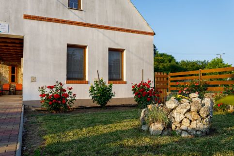 Rózsa-Domb Vendégház56
