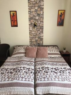 Kormos Apartmanház38