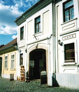 Arany Barokk Apartman18