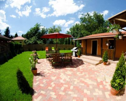 Villa Orsolya Luxus Apartmanház1