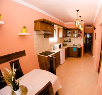 Villa Orsolya Luxus Apartmanház5