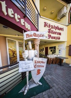 Don Quijote Középkori Panzió7
