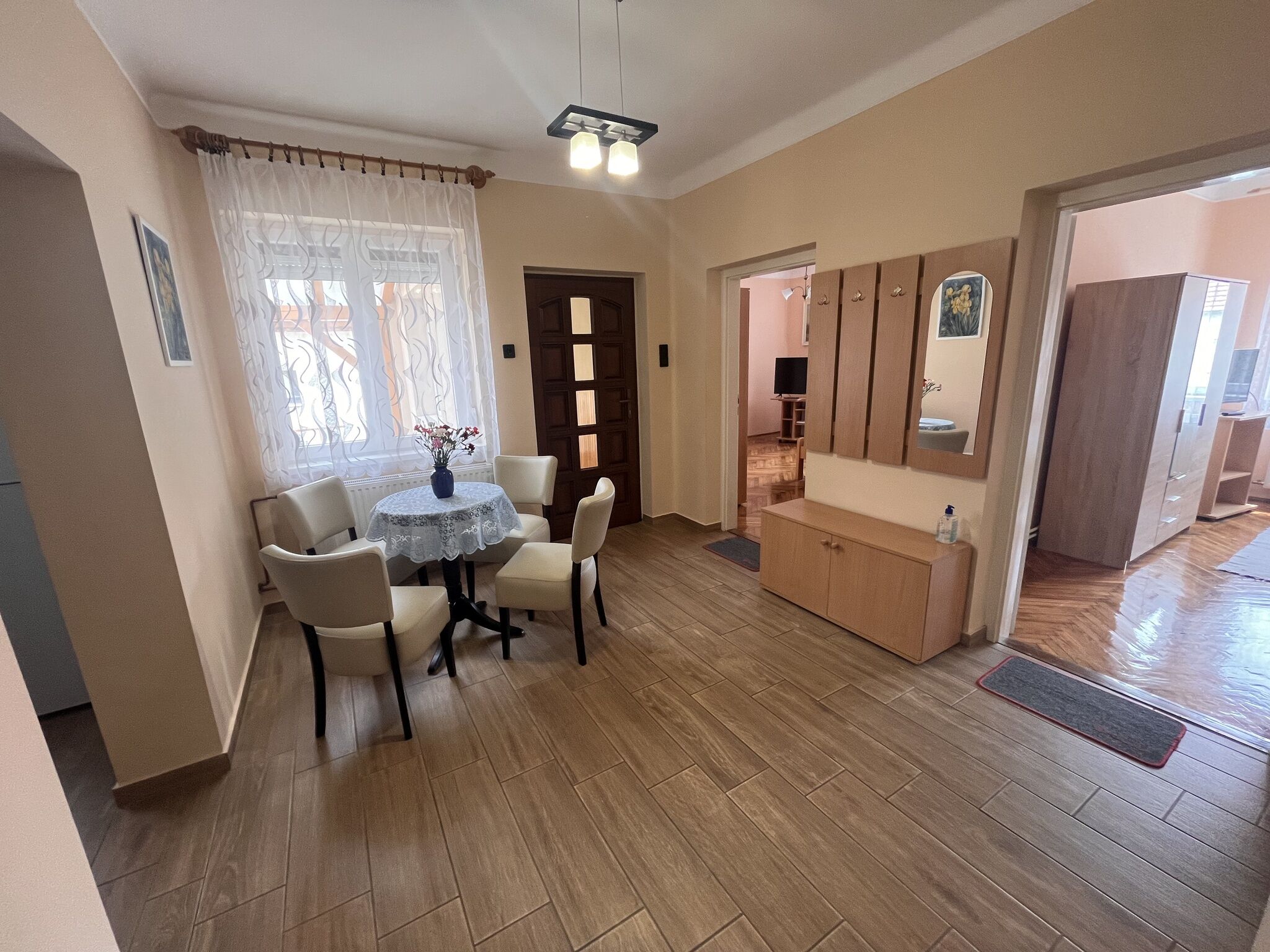 Fagyöngy Apartman – Sárvár fotó 6