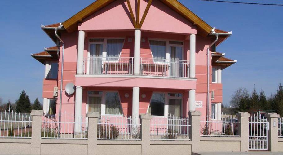Liget Apartman – Kehidakustány fotó 2