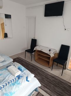 Rózsaszín Vendégház4