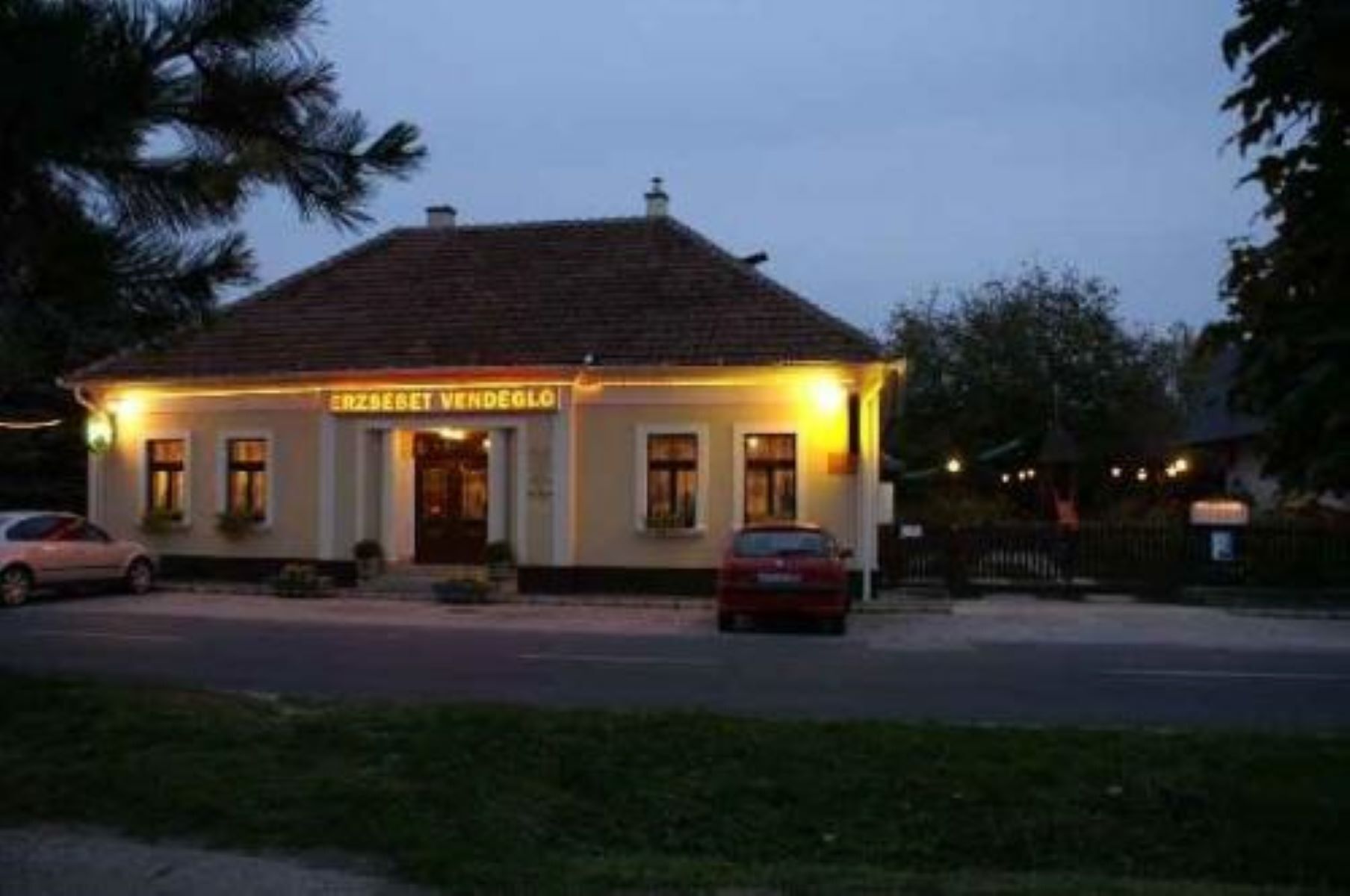 Erzsébet Vendéglő-Fogadó – Balatonboglár