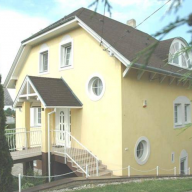 Ágota Apartmanház