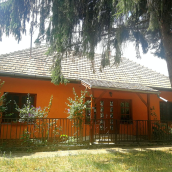 Vadregény Vendégház