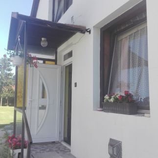 Rózsa Mini Hotel Vendégház1