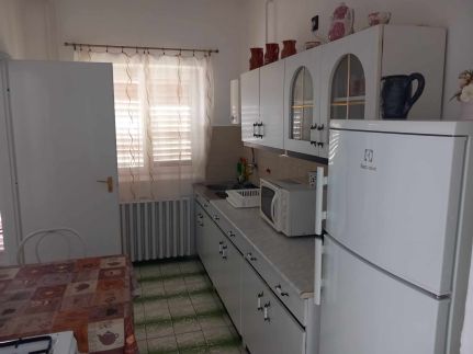 Tamás Villa15