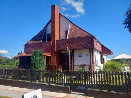 Tamás Villa1