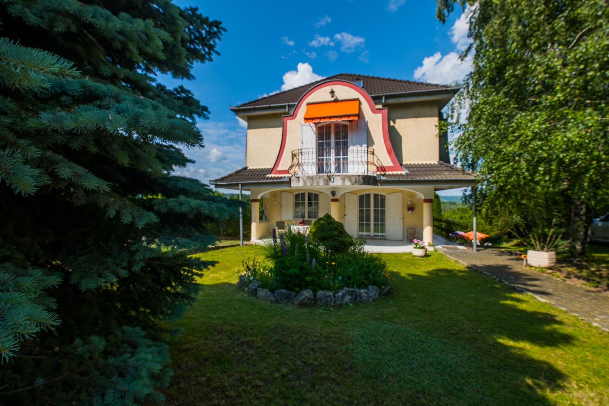 Villa Kálmán Pansio – Dunabogdány