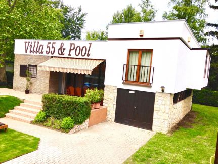 Villa 55 & Pool1