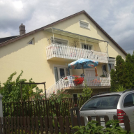 Selyemakác Apartman